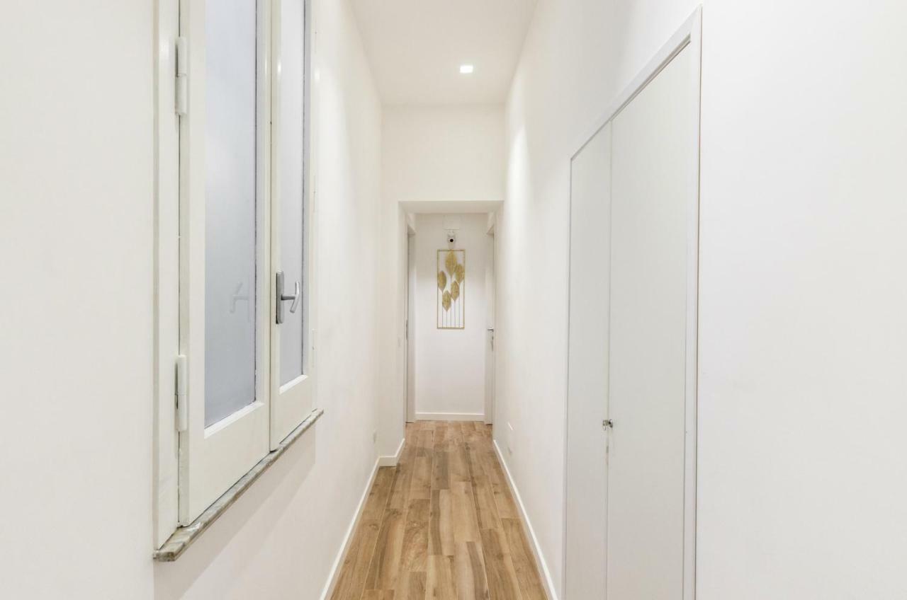 Lovely Rome Apartments - Historic City Center Екстериор снимка