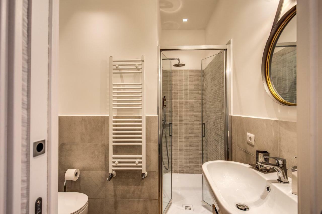Lovely Rome Apartments - Historic City Center Екстериор снимка