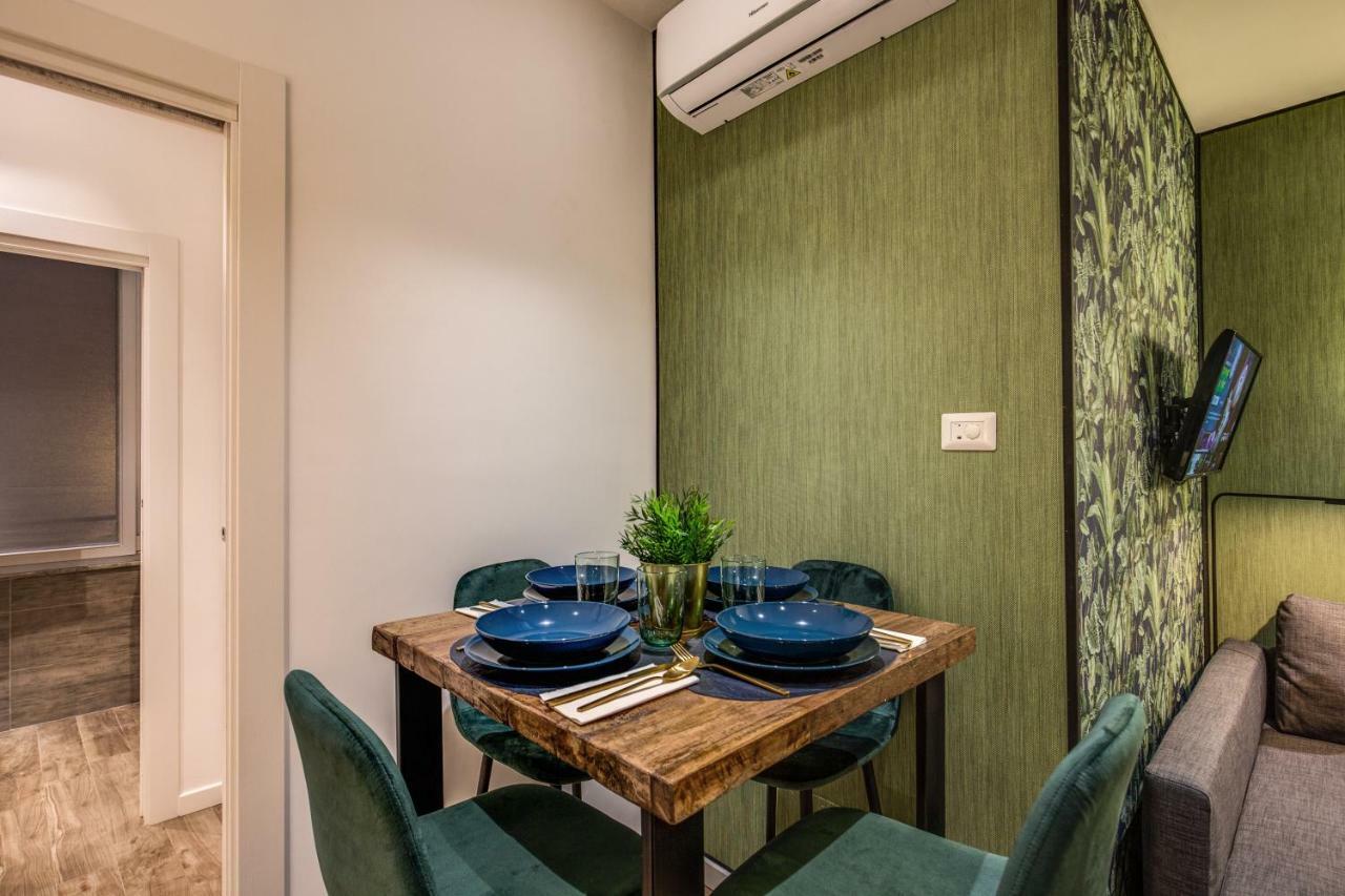 Lovely Rome Apartments - Historic City Center Екстериор снимка
