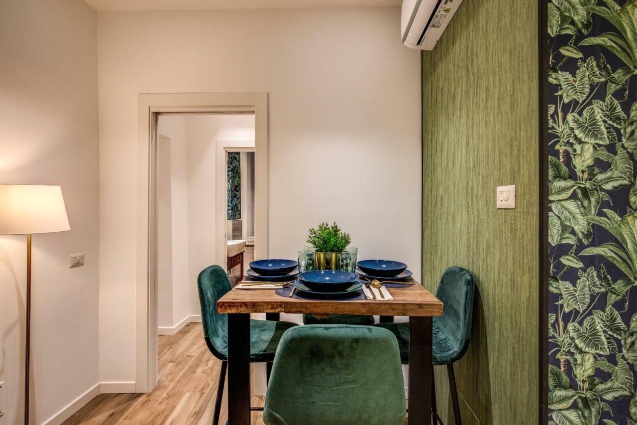 Lovely Rome Apartments - Historic City Center Екстериор снимка